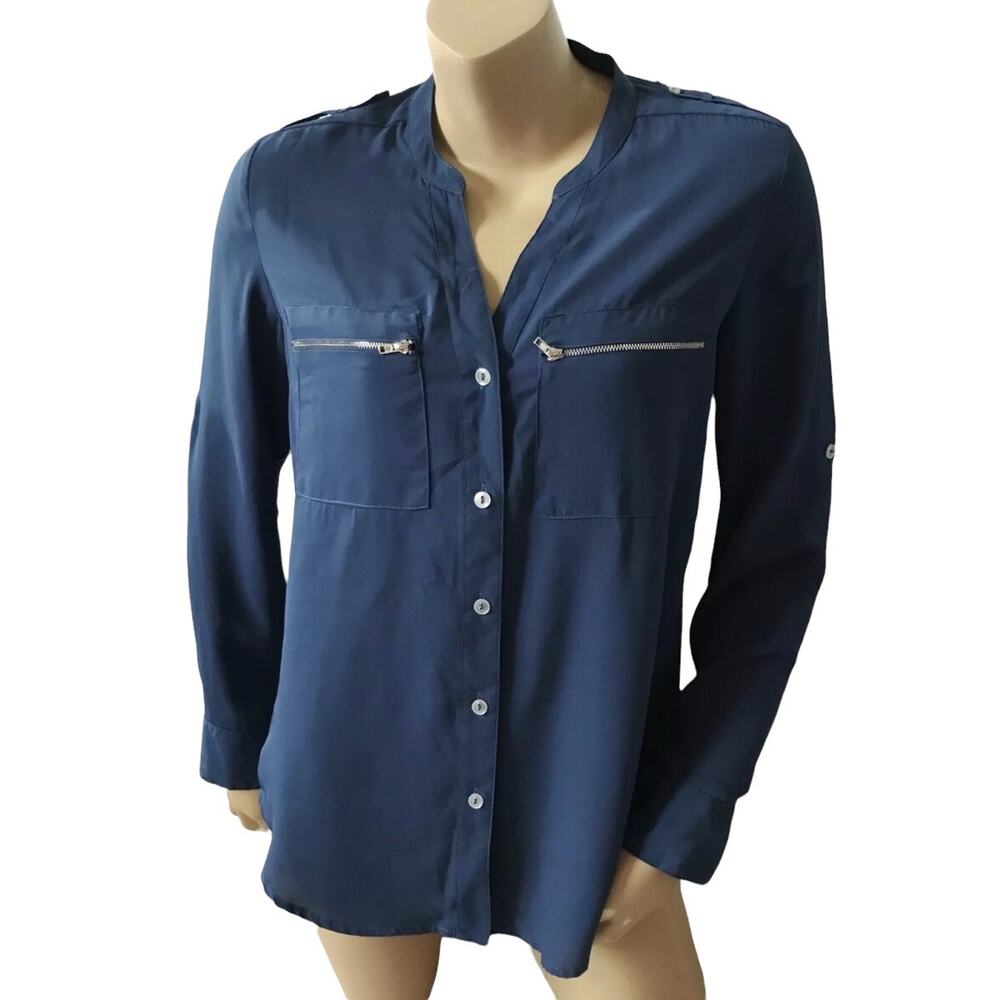 TRACY M Womens Size Small Blue Convertible Long Sleeve Button Front V Neck Shirt